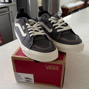 Vans Filmore outdoor asphalt Size 10 Men’s